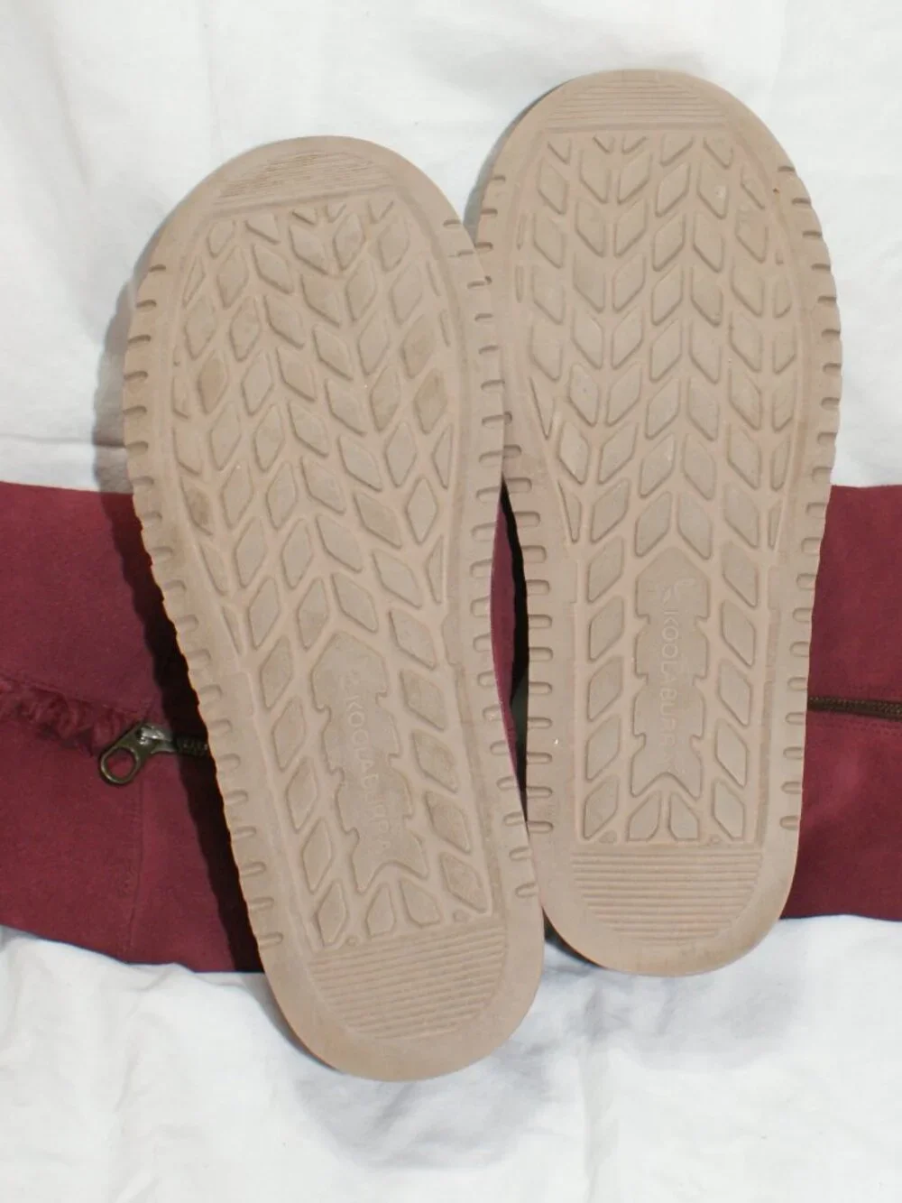 Koolaburra by Ugg Maroon Tall Shearling Boot - Size 8 - EUC